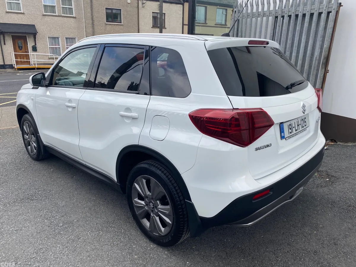 Suzuki Vitara SUV, Petrol, 2019, White