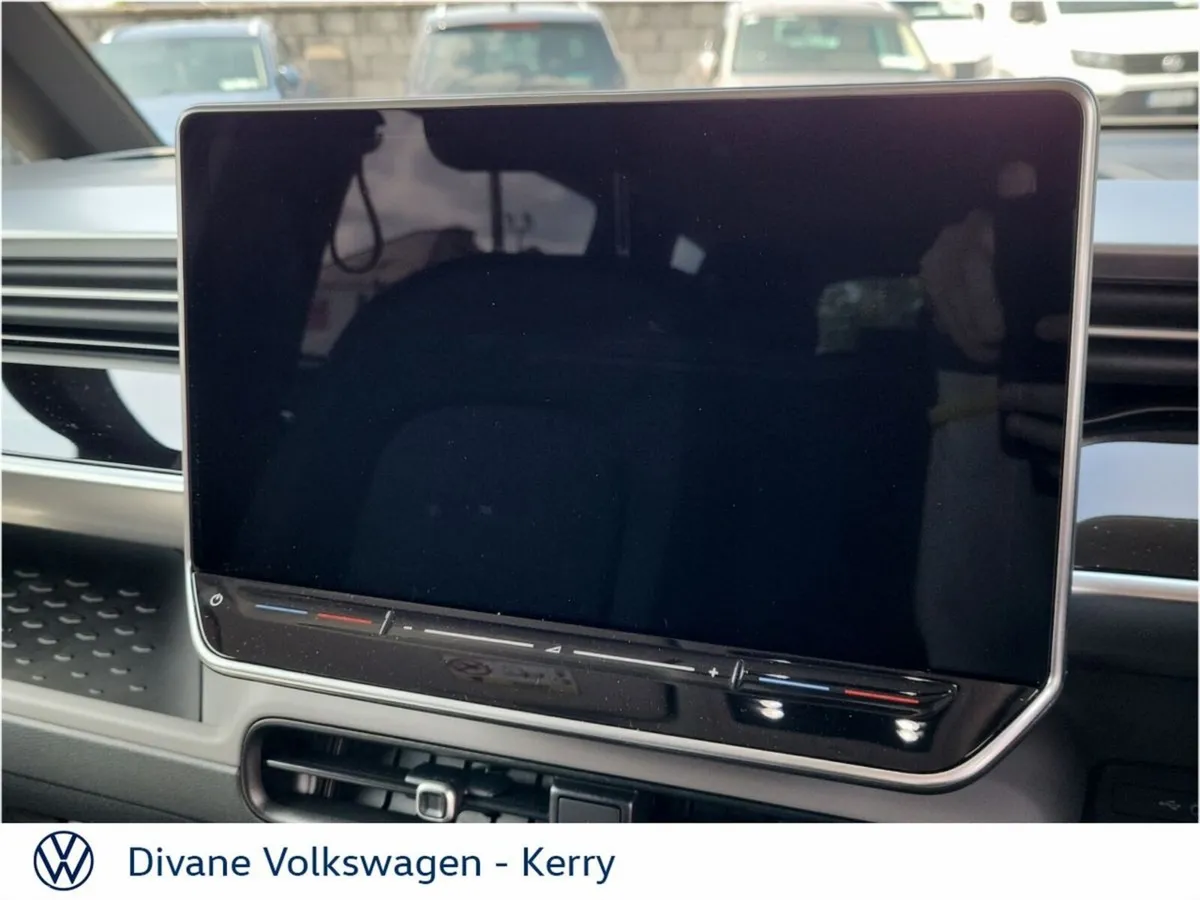 Volkswagen ID.Buzz Hatchback, Electric, 2027, Black