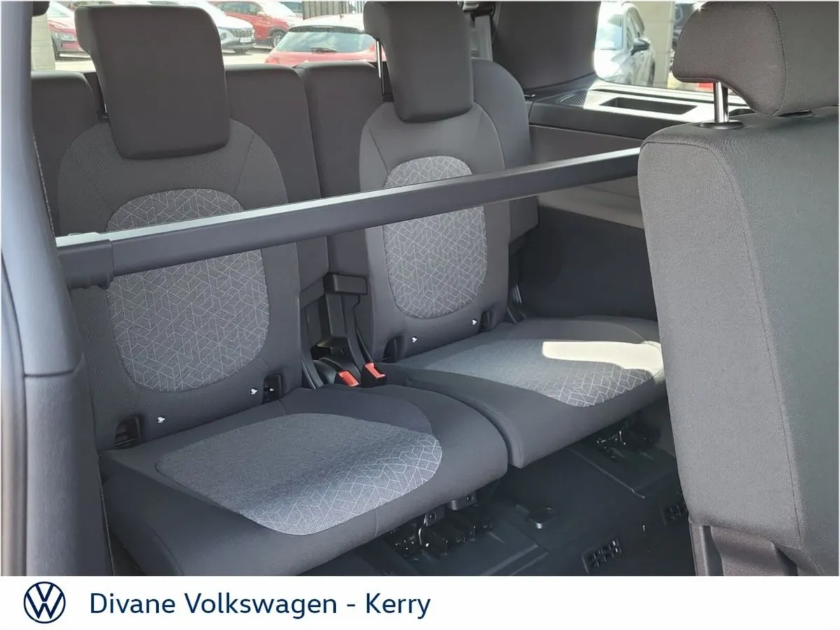 Volkswagen ID.Buzz Hatchback, Electric, 2027, Black