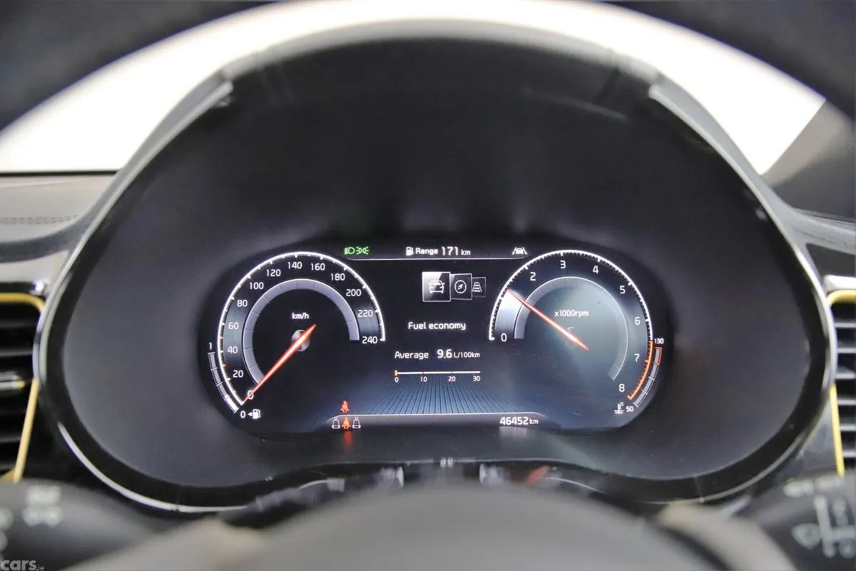 Kia XCeed SUV, Petrol, 2020, Yellow
