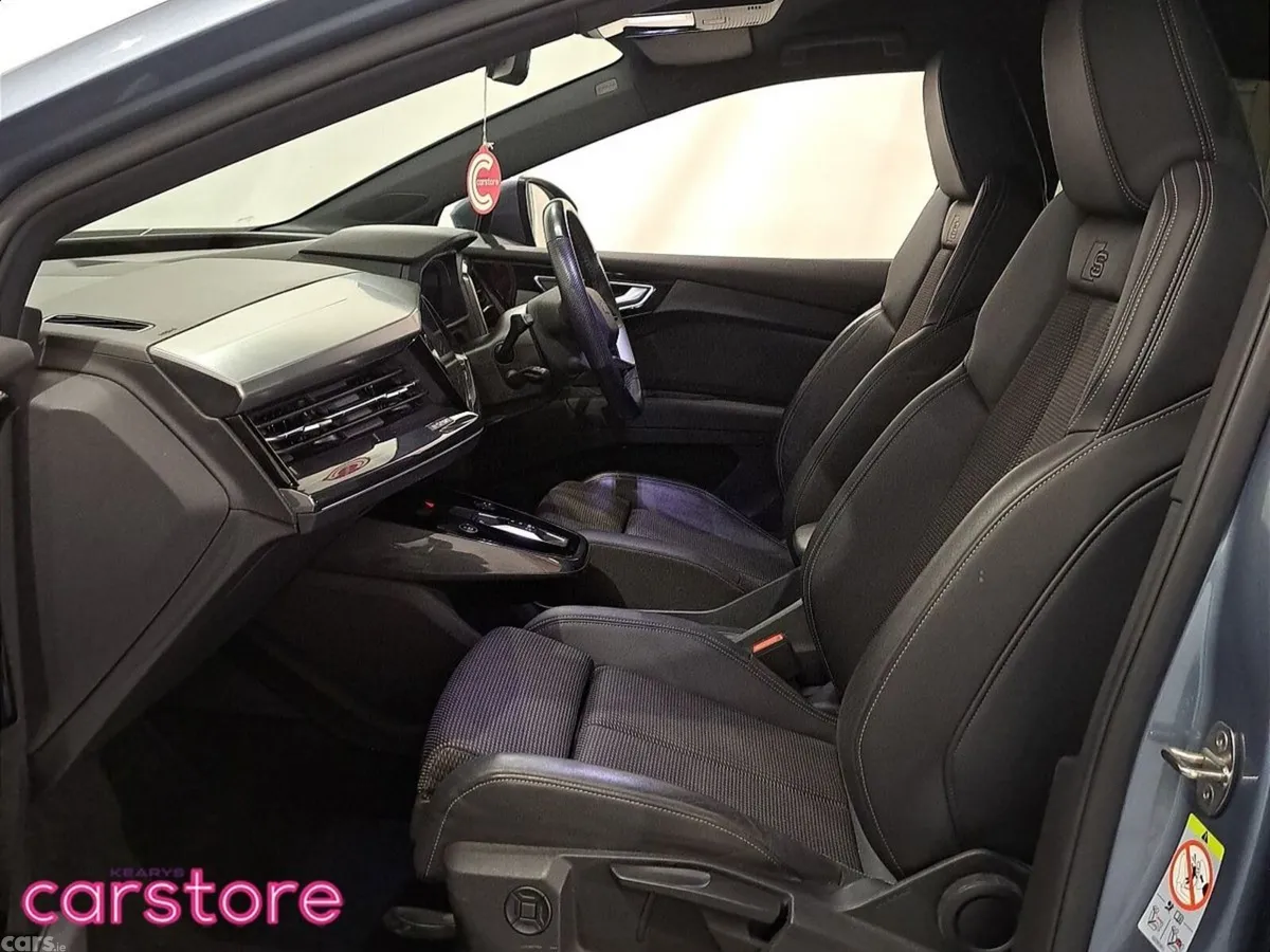 Audi Q4 e-tron SUV, Electric, 2021, Blue