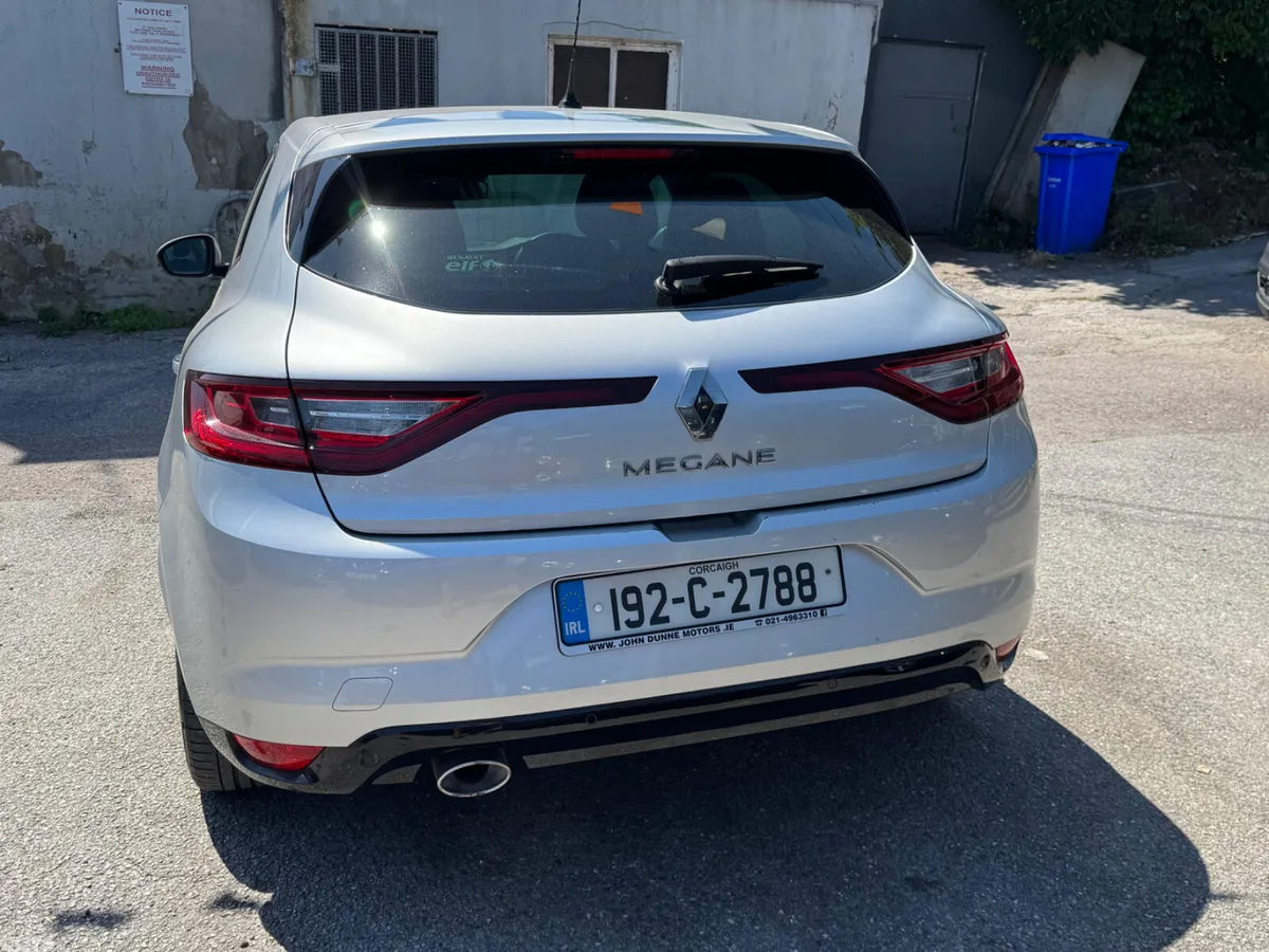 Renault Megane Hatchback, Diesel, 2019, Grey