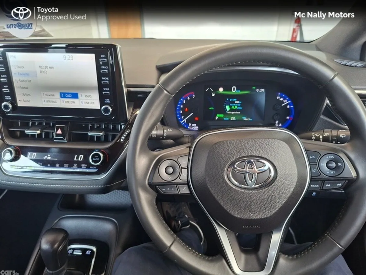 Toyota Corolla Hatchback, Petrol Hybrid, 2020, Black