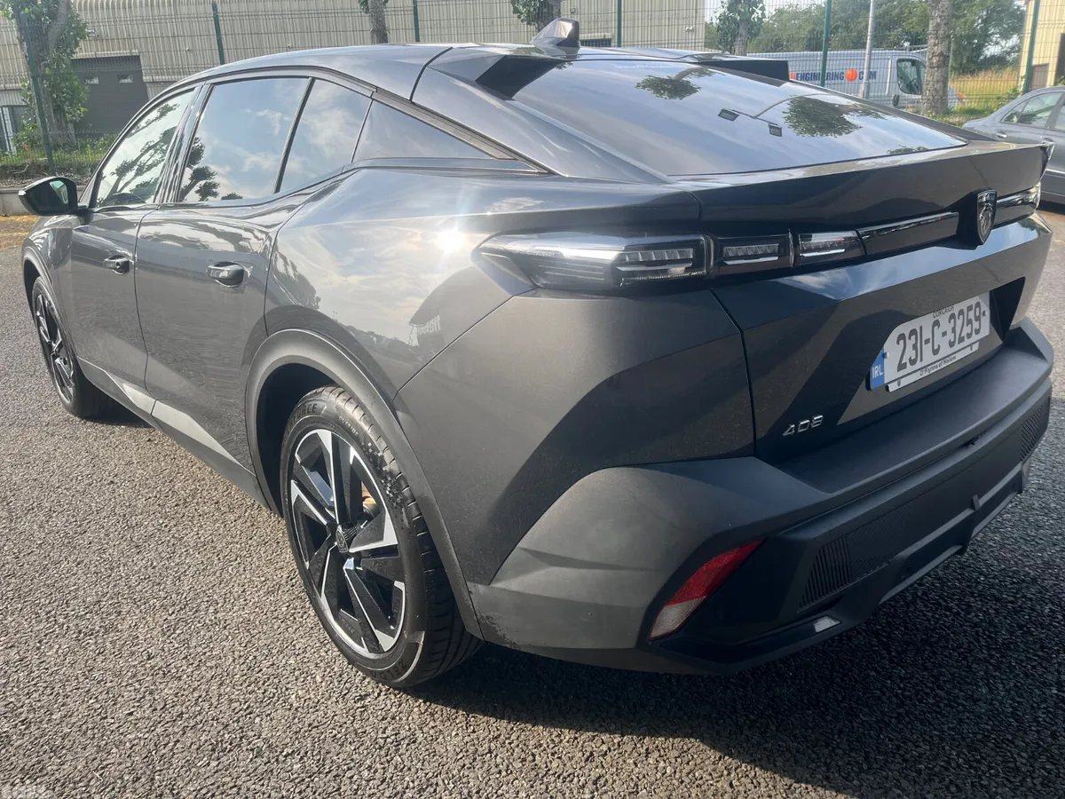 Peugeot 408 Hatchback, Petrol, 2023, Grey