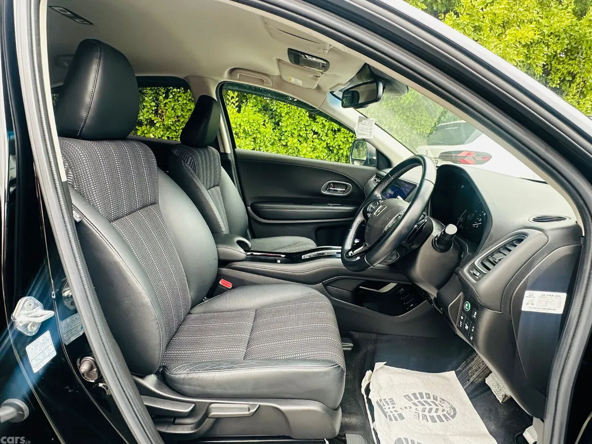Honda Vezel Estate, Petrol Hybrid, 2018, Black