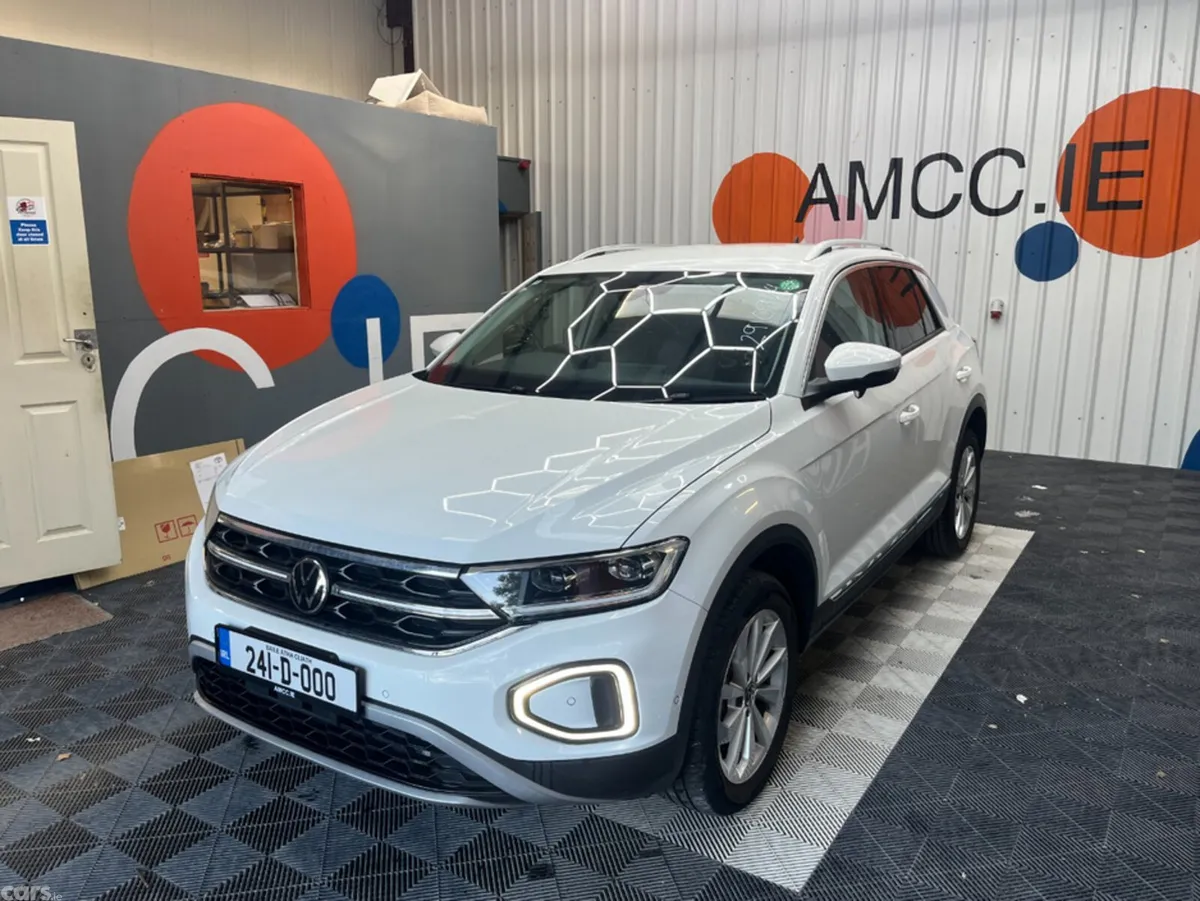 Volkswagen T-Roc SUV, Diesel, 2024, White