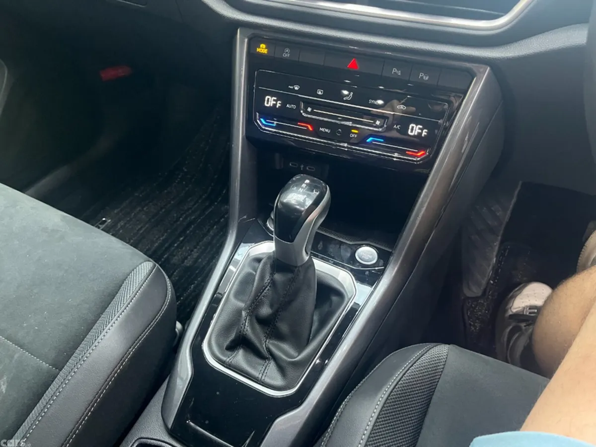 Volkswagen T-Roc SUV, Diesel, 2024, White