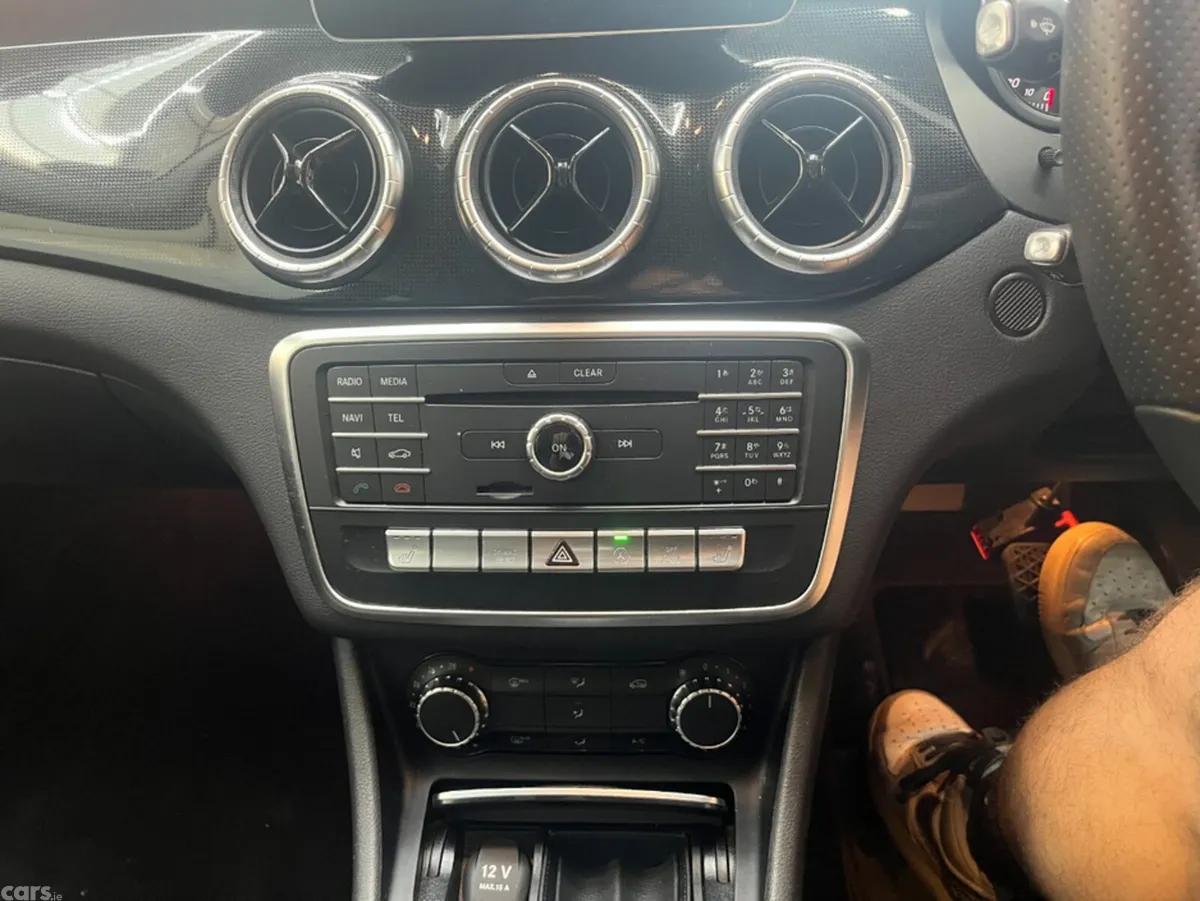 Mercedes-Benz CLA Saloon, Petrol, 2017, Silver