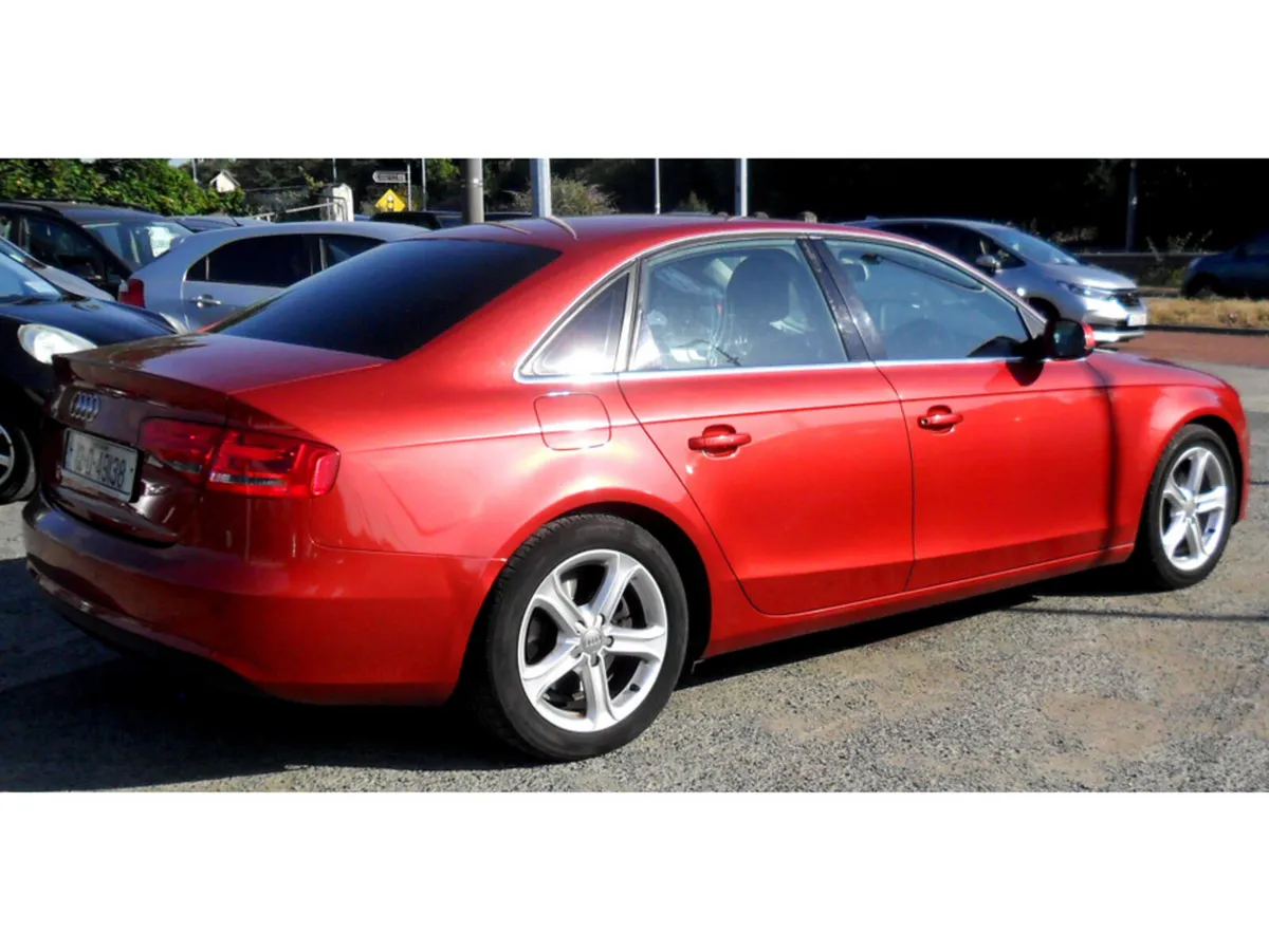 Audi A4 Saloon, Diesel, 2012, Red