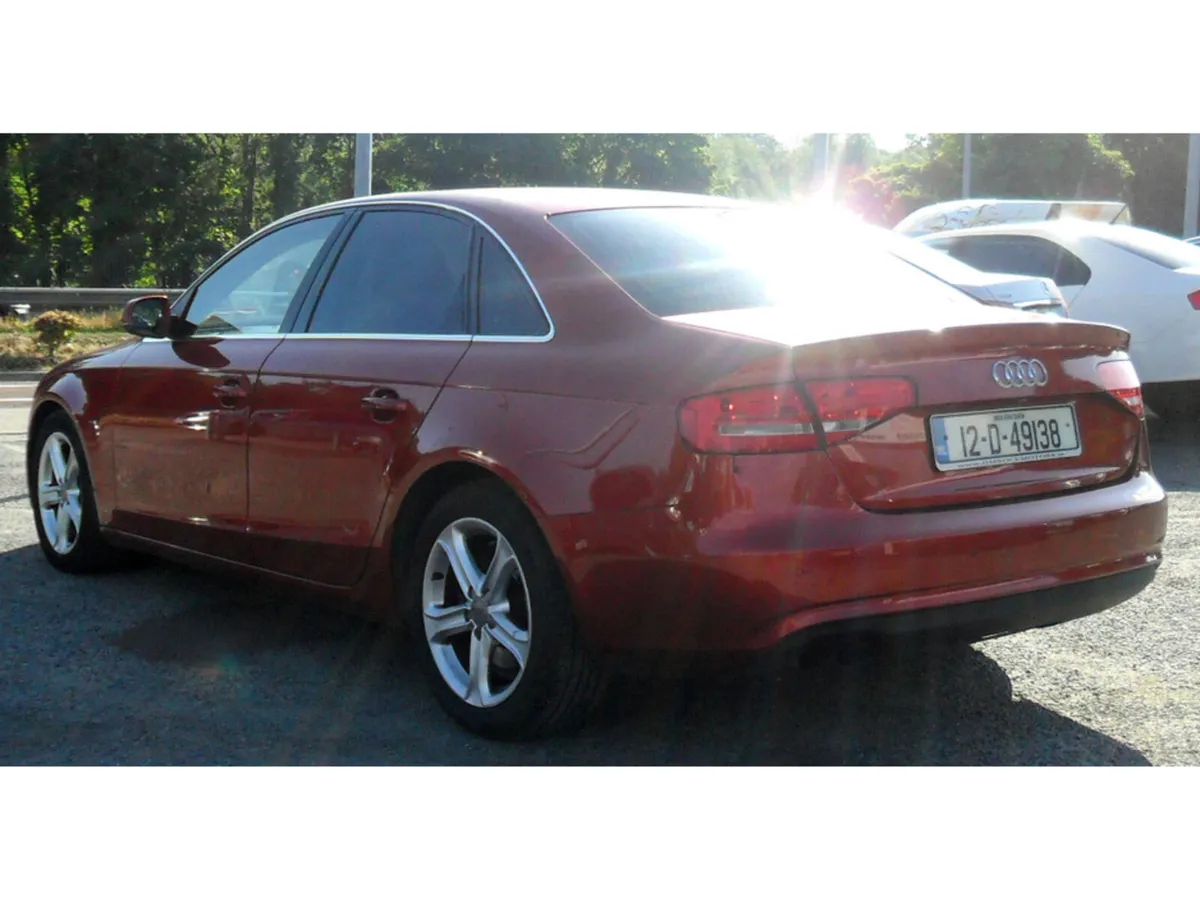 Audi A4 Saloon, Diesel, 2012, Red