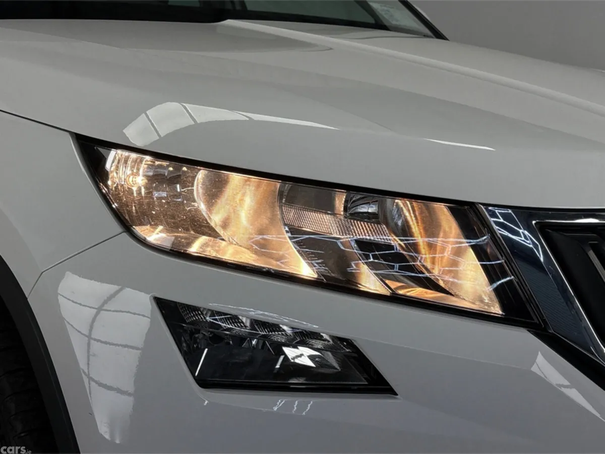 Skoda Kodiaq Estate, Diesel, 2019, White
