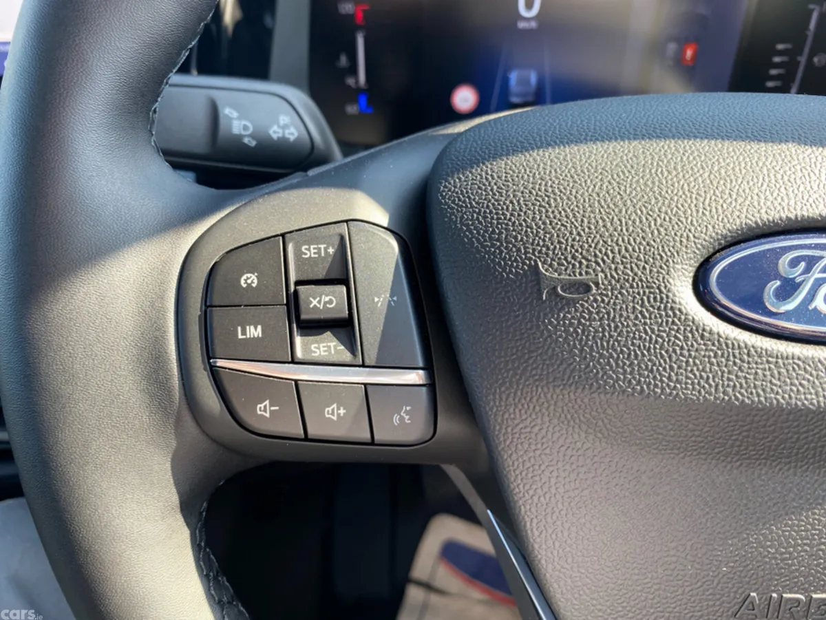 Ford Transit Courier Van, Diesel, 2026, Blue