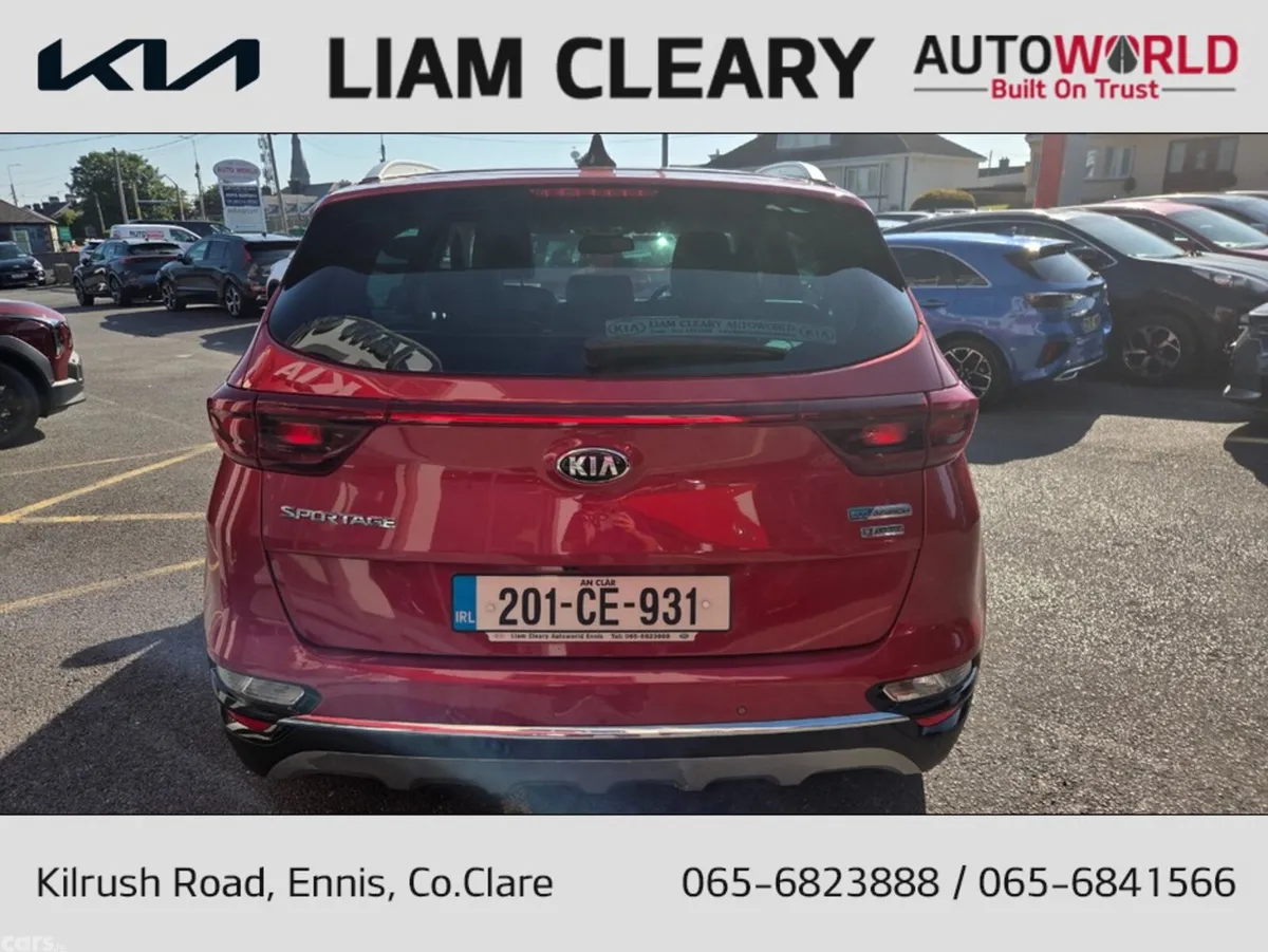 Kia Sportage MPV, Diesel, 2020, Red