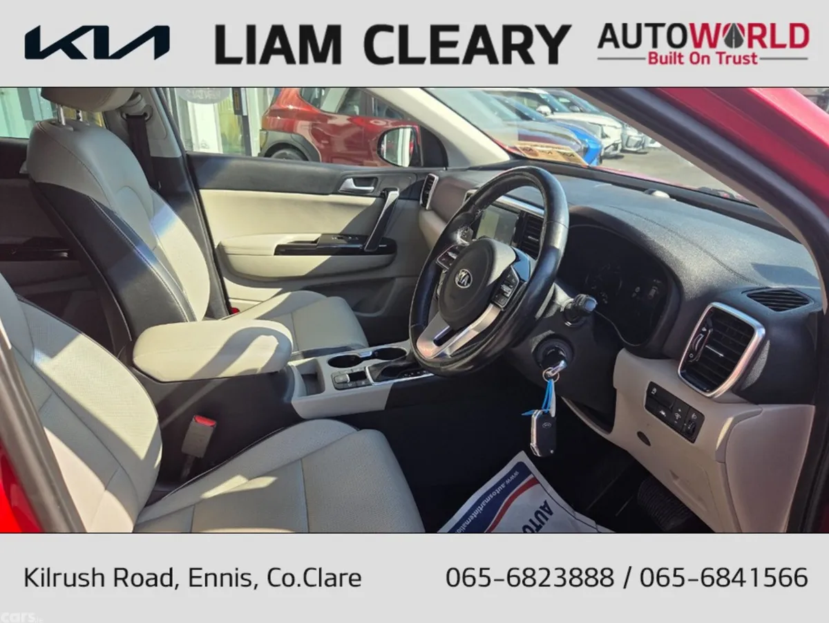 Kia Sportage MPV, Diesel, 2020, Red