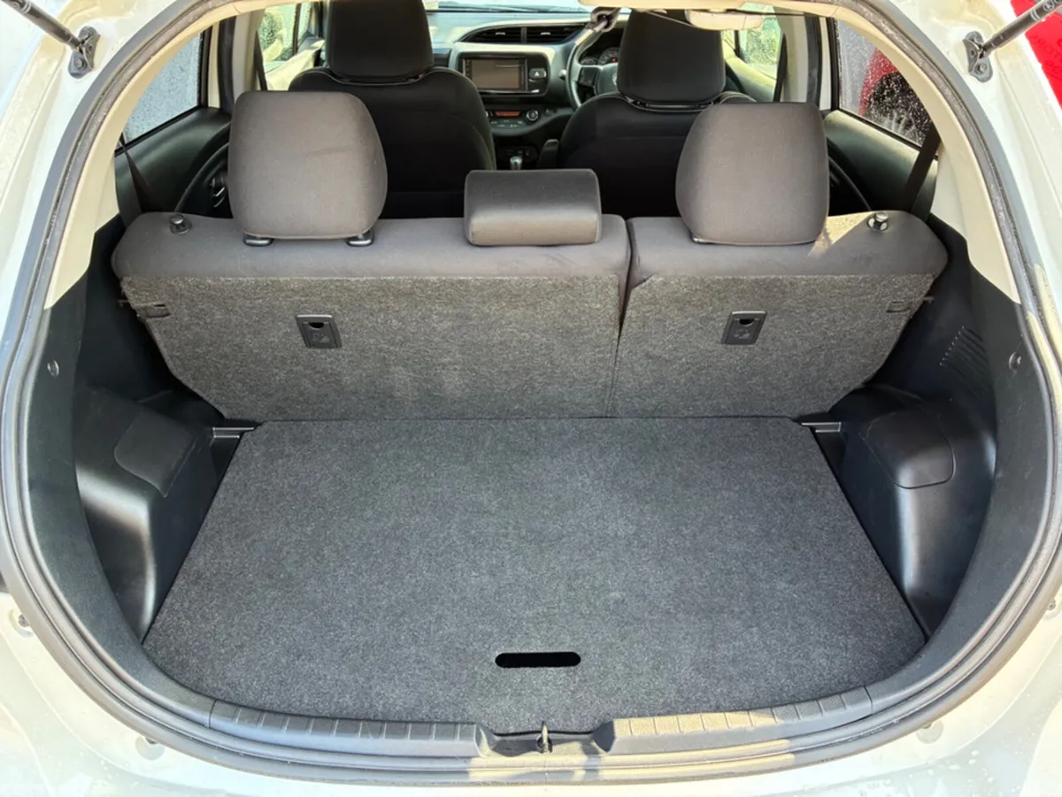 Toyota Vitz Hatchback, Petrol Hybrid, 2017, White