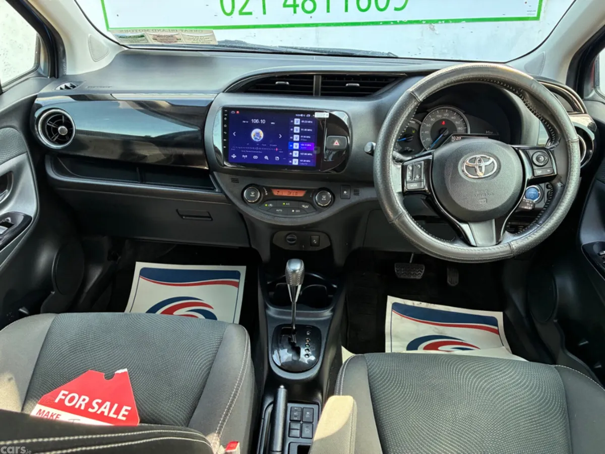 Toyota Vitz Hatchback, Petrol Hybrid, 2017, Blue