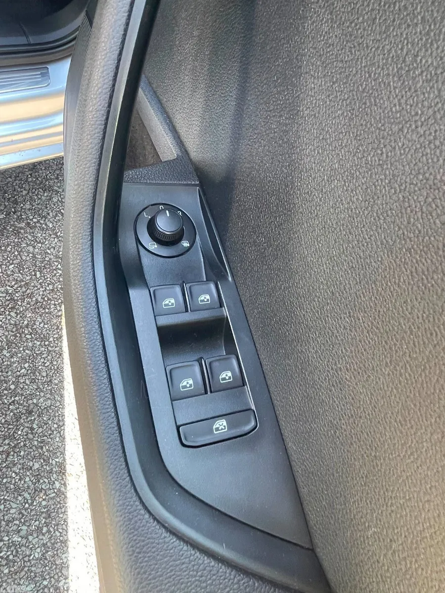 Skoda Superb Estate, Diesel, 2017, Silver