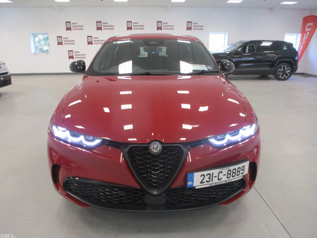 Alfa Romeo Tonale SUV, Petrol Plug-in Hybrid, 2023, Red
