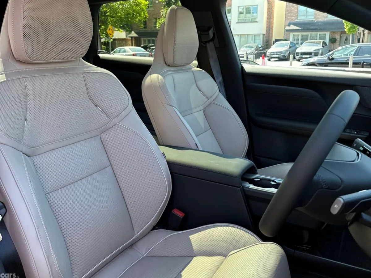 Volvo EX60 SUV, Electric, 2026, Black
