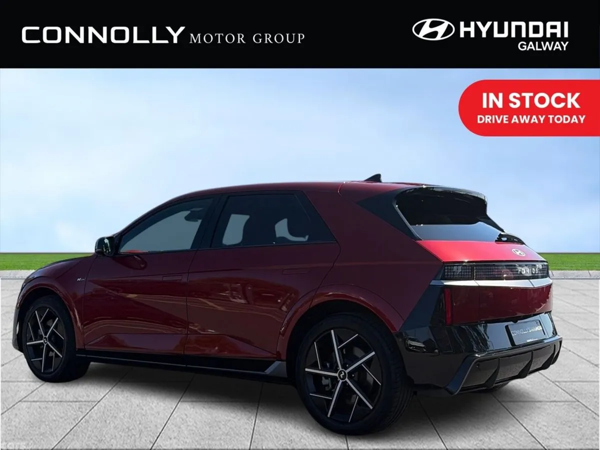 Hyundai IONIQ 5 MPV, Electric, 2025, Red