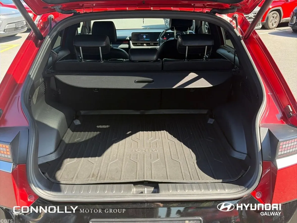 Hyundai IONIQ 5 MPV, Electric, 2025, Red