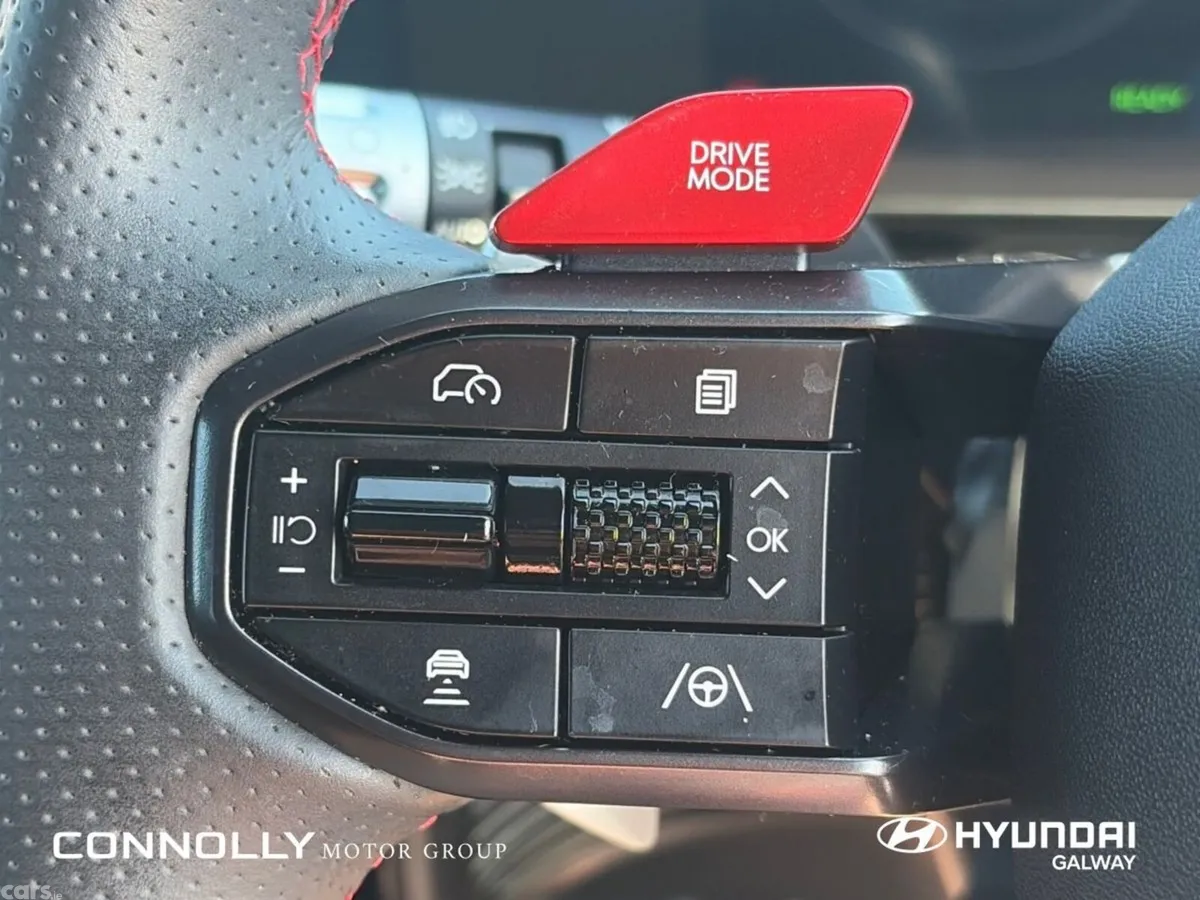 Hyundai IONIQ 5 MPV, Electric, 2025, Red