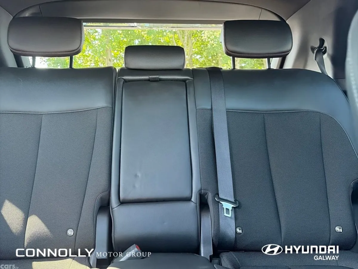 Hyundai IONIQ 5 MPV, Electric, 2025, Red