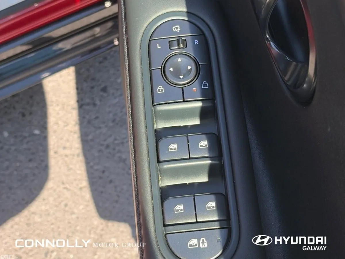 Hyundai IONIQ 5 MPV, Electric, 2025, Red