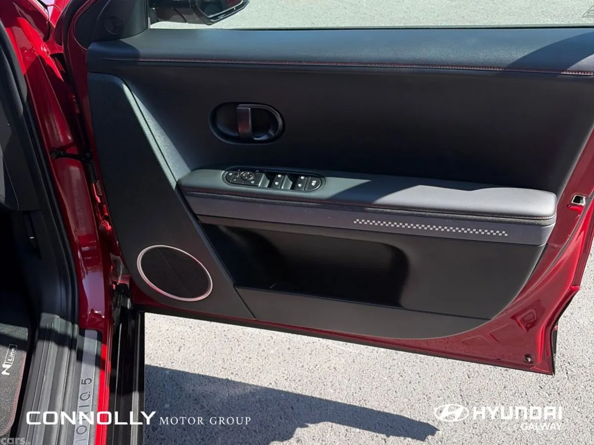 Hyundai IONIQ 5 MPV, Electric, 2025, Red