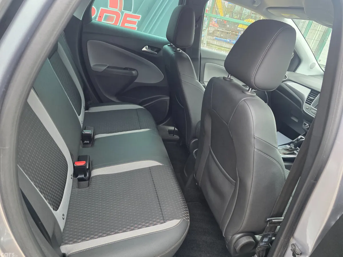 Opel Crossland X SUV, Petrol, 2020, Grey