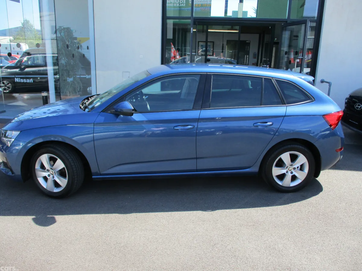 Skoda Scala Hatchback, Petrol, 2022, Blue