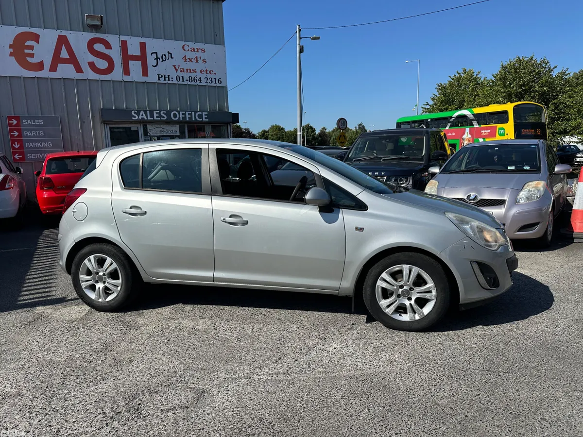 Opel Corsa Hatchback, Diesel, 2013, Silver