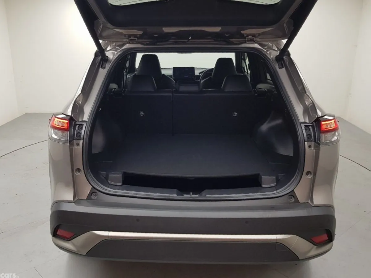 Toyota Corolla Cross SUV, Petrol Hybrid, 2022, Grey