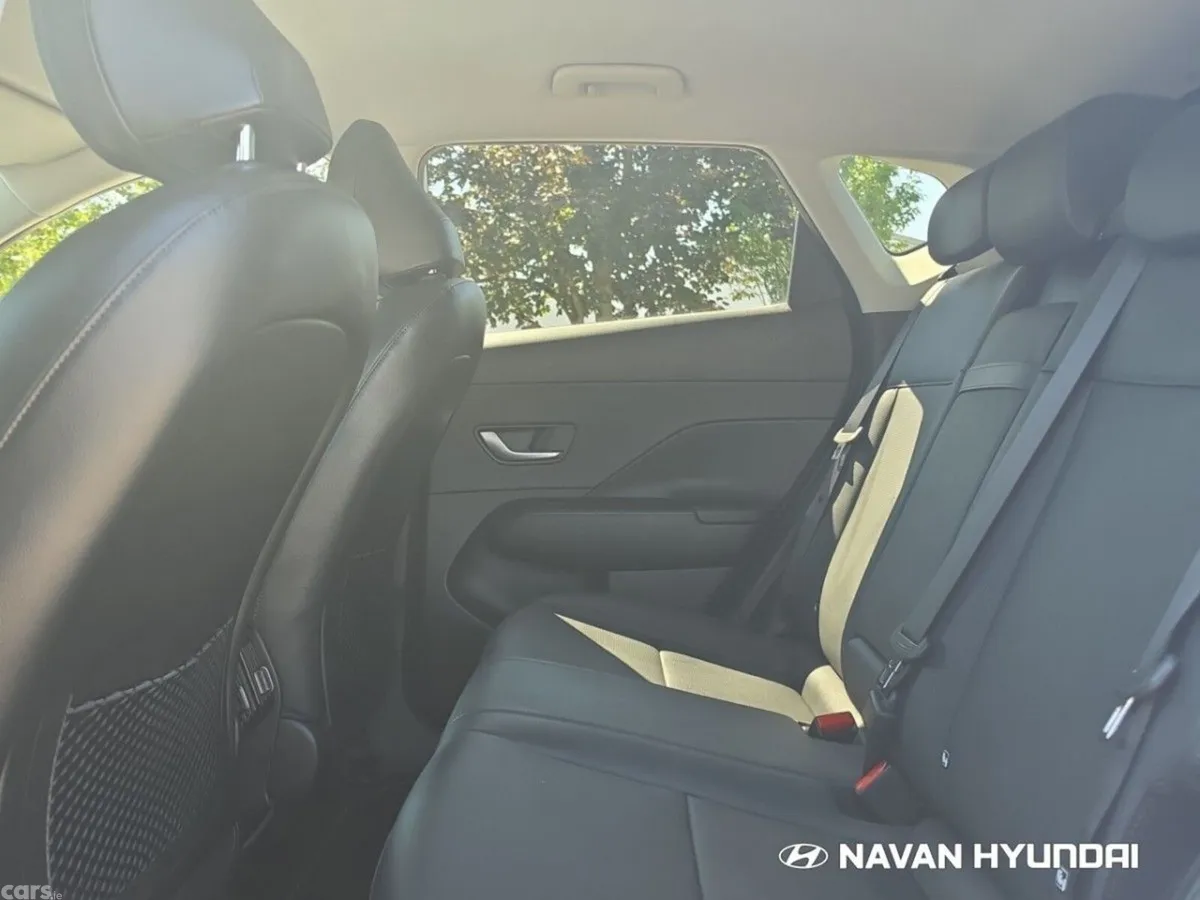 Hyundai KONA MPV, Electric, 2024, White