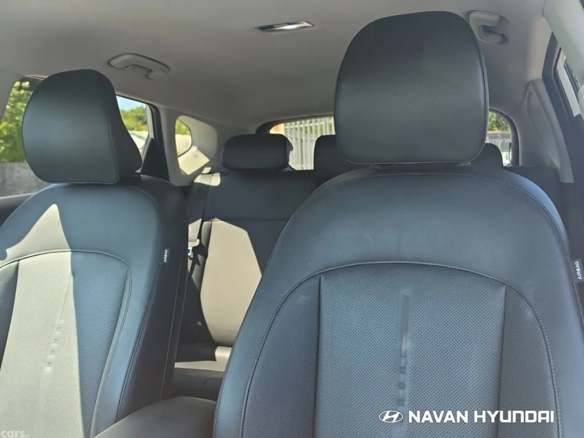 Hyundai KONA MPV, Electric, 2024, White