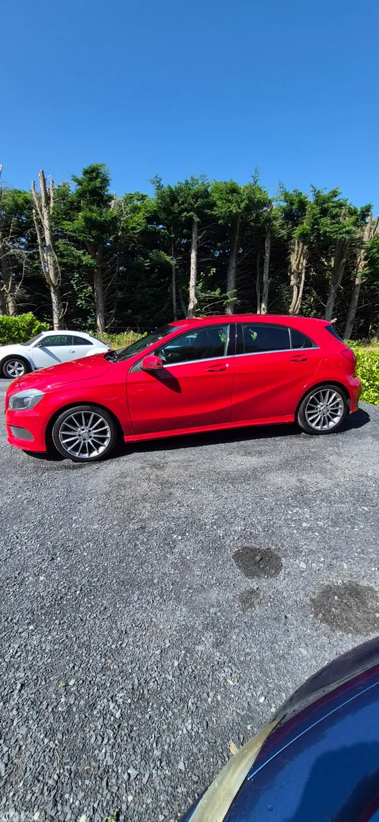 Mercedes-Benz A-Class Hatchback, Petrol, 2013, Red