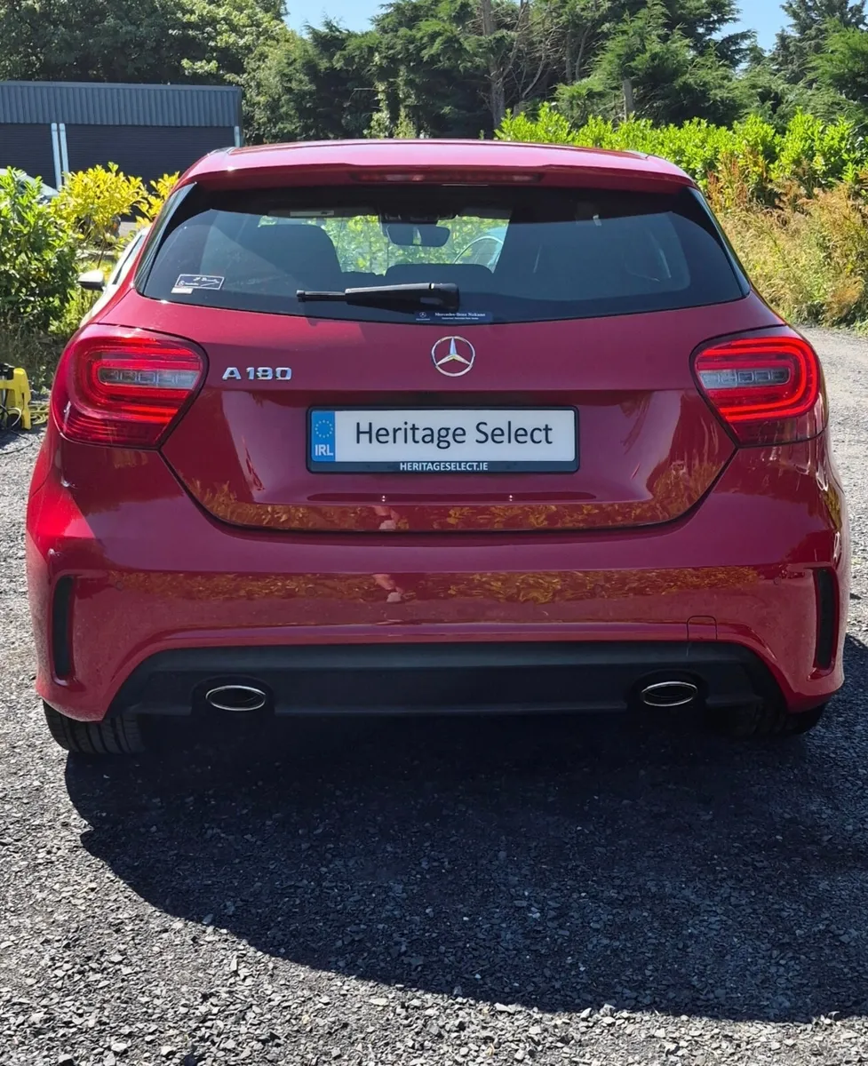 Mercedes-Benz A-Class Hatchback, Petrol, 2013, Red