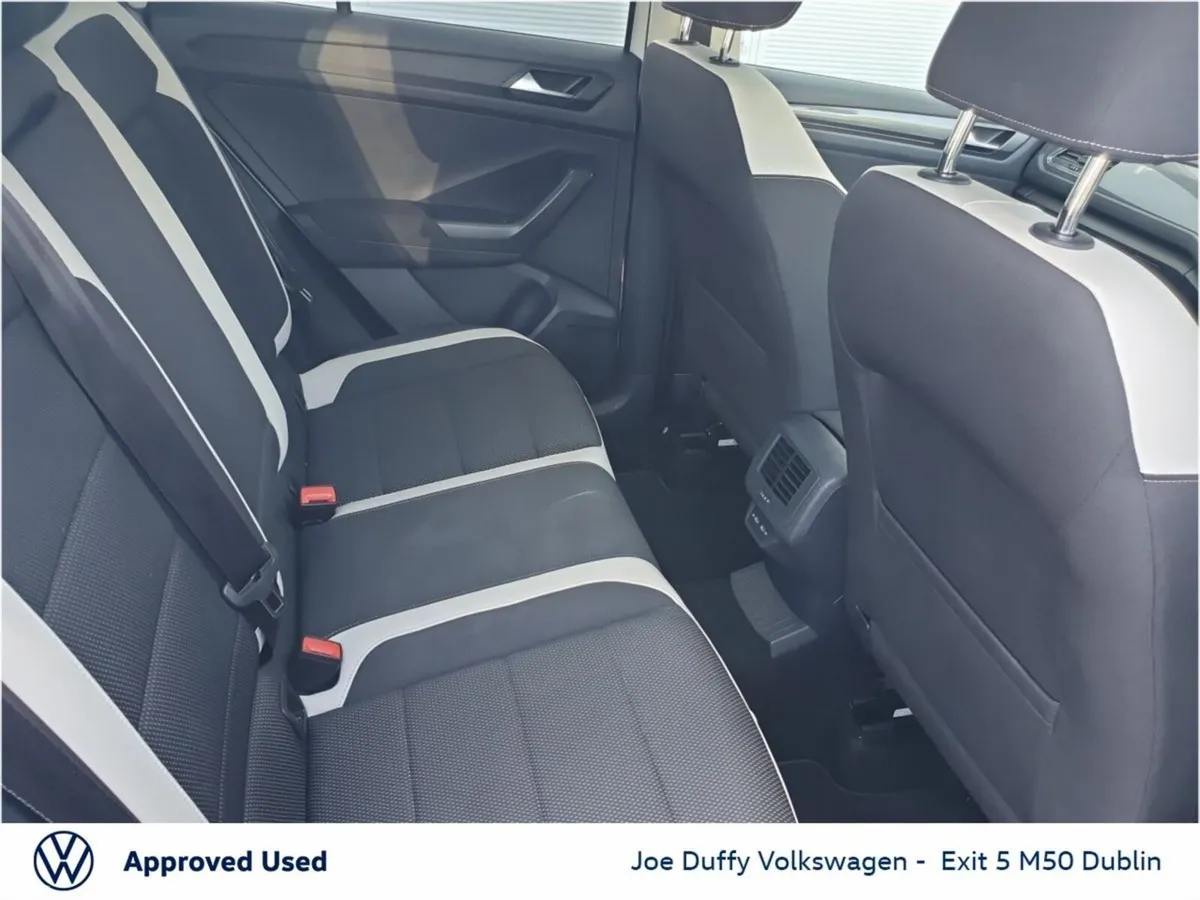 Volkswagen T-Roc SUV, Petrol, 2021, White