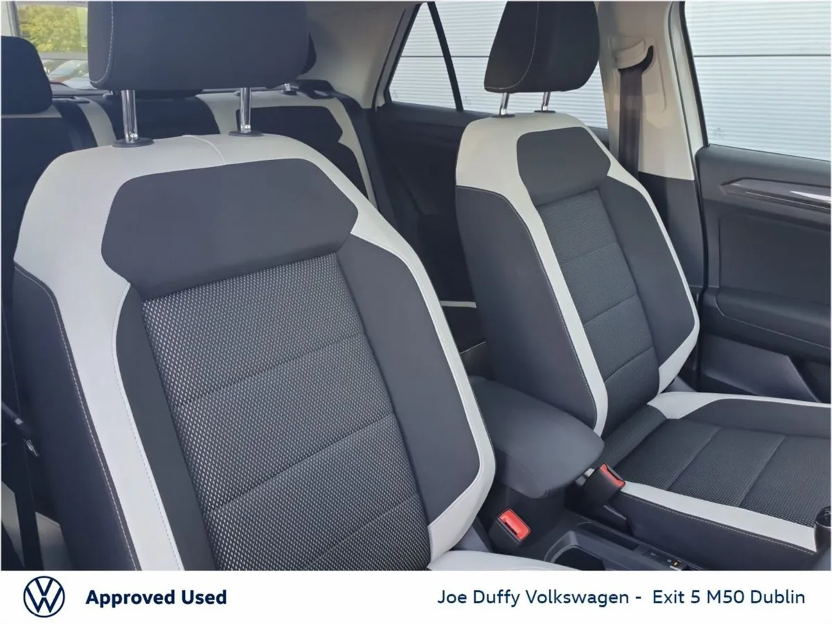 Volkswagen T-Roc SUV, Petrol, 2021, White