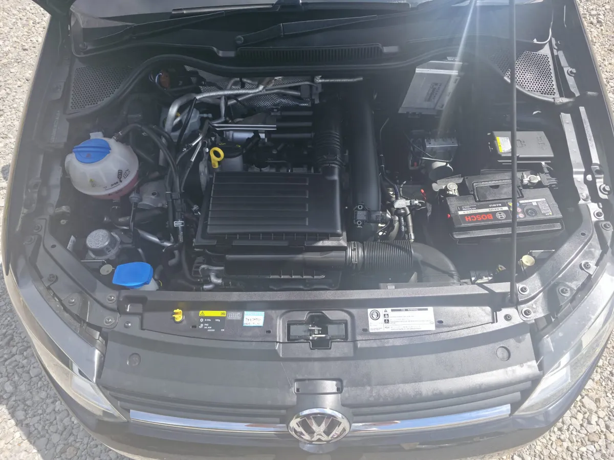 Volkswagen Polo Hatchback, Petrol, 2017, Black