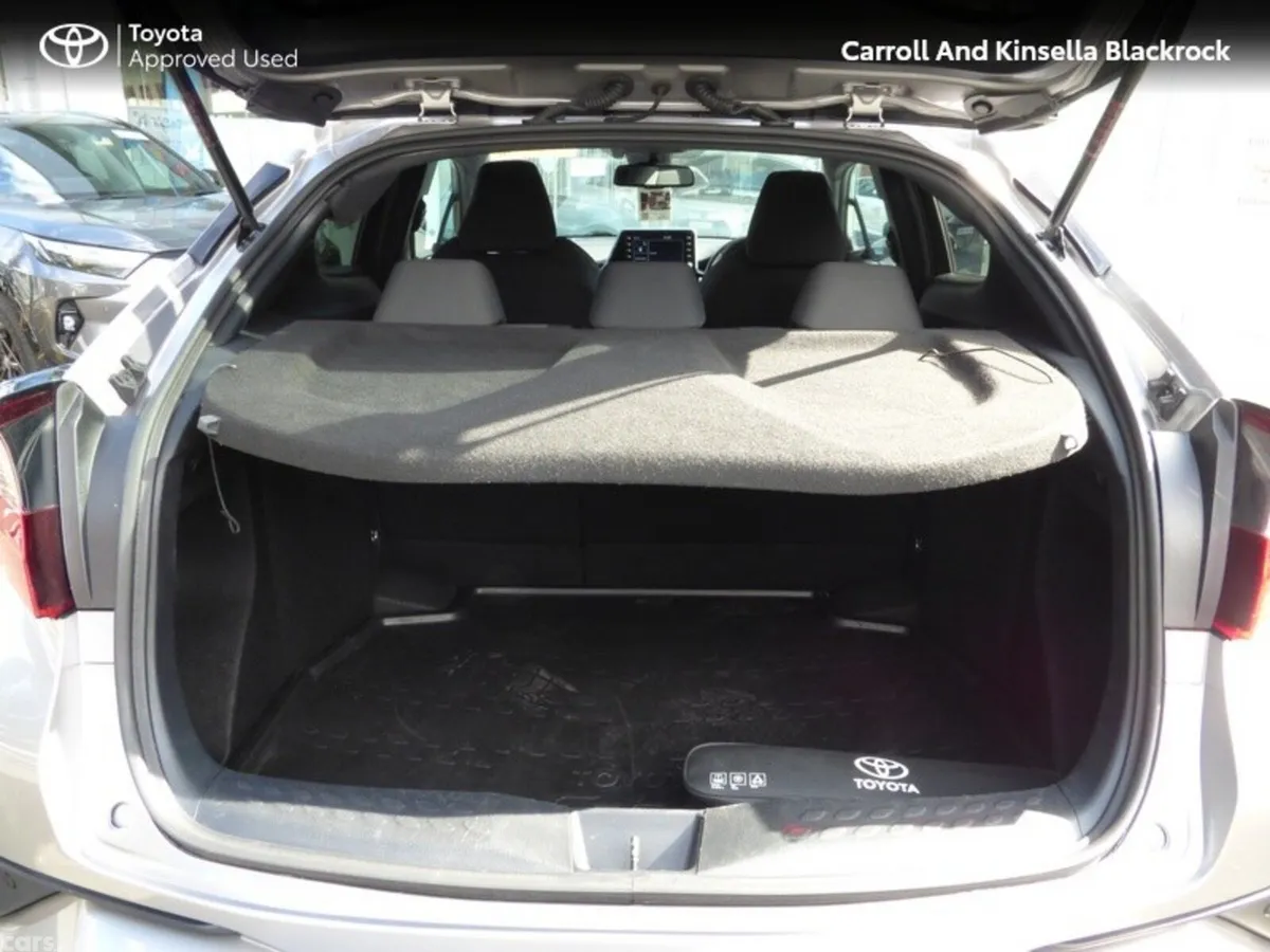 Toyota C-HR SUV, Petrol Hybrid, 2022, Grey