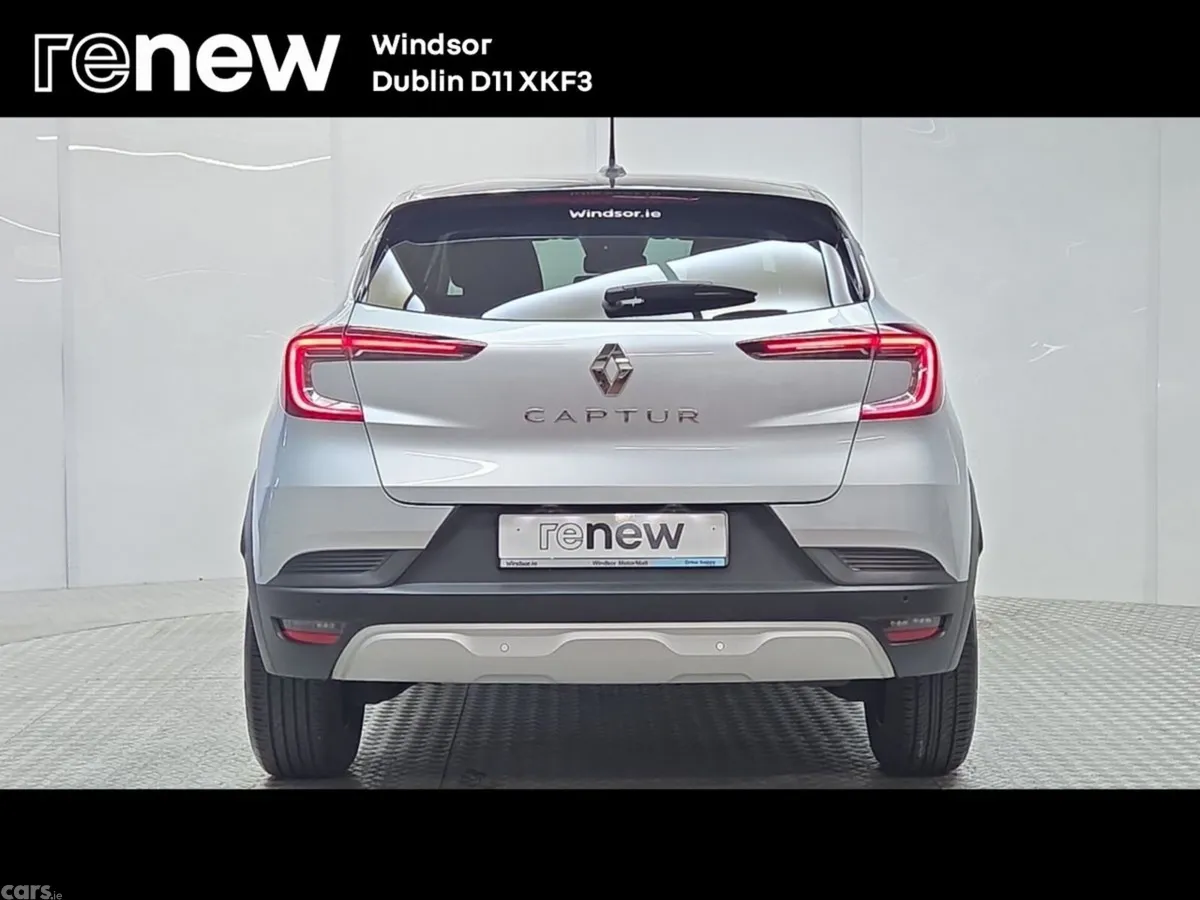 Renault Captur Hatchback, Petrol, 2024, Grey