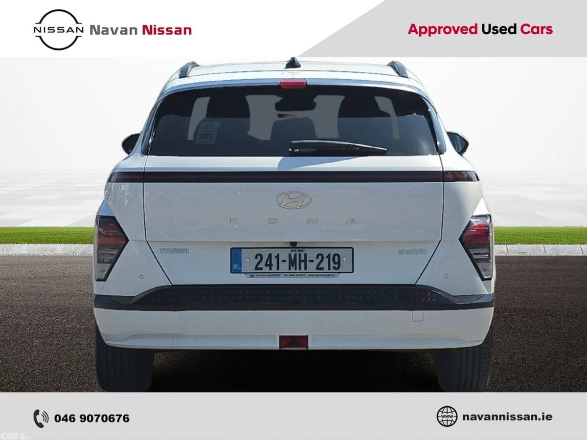 Hyundai KONA MPV, Electric, 2024, White