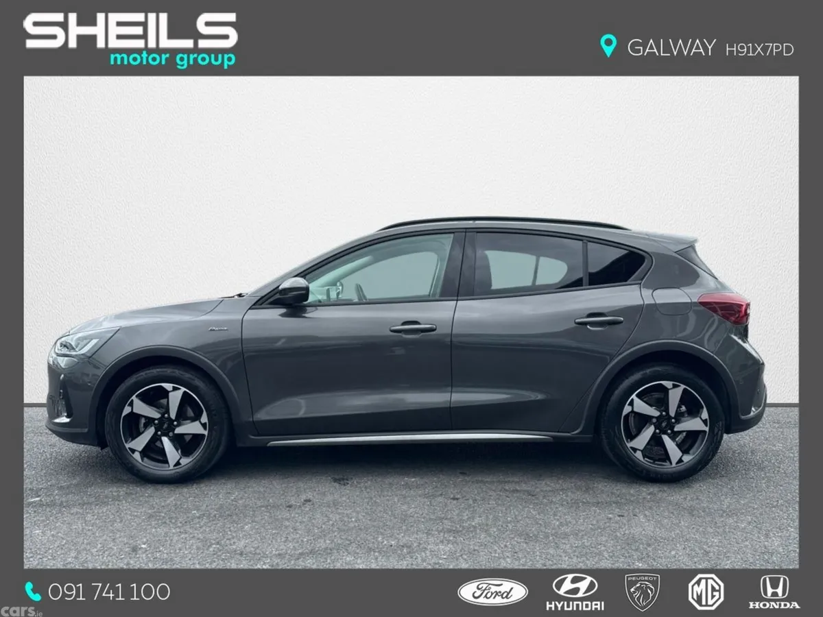 Ford Focus Hatchback, Petrol, 2024, Grey
