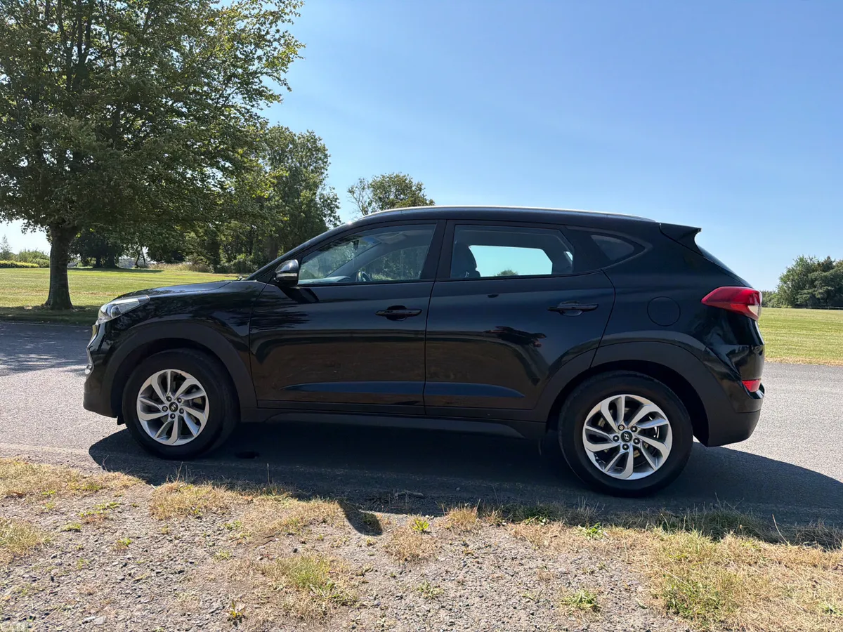 Hyundai Tucson SUV, Diesel, 2017, Black