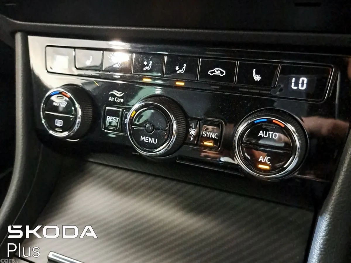 Skoda Superb Saloon, Diesel, 2023, White