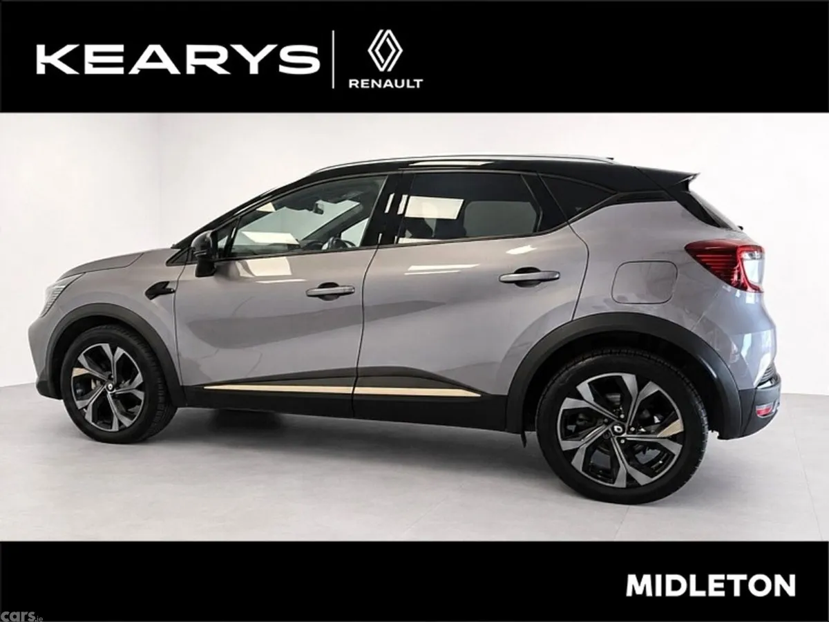 Renault Captur SUV, Petrol Plug-in Hybrid, 2023, Grey