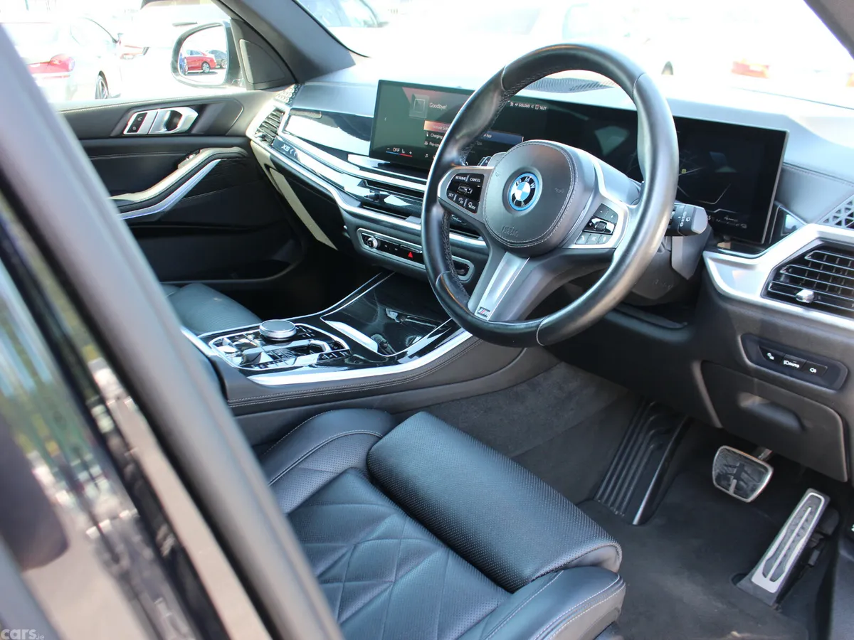 BMW X5 SUV, Petrol Hybrid, 2023, Black