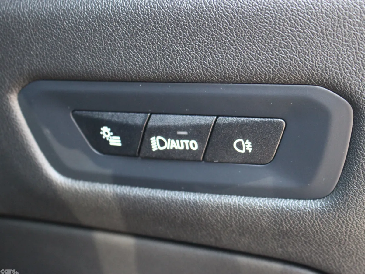 BMW X5 SUV, Petrol Hybrid, 2023, Black
