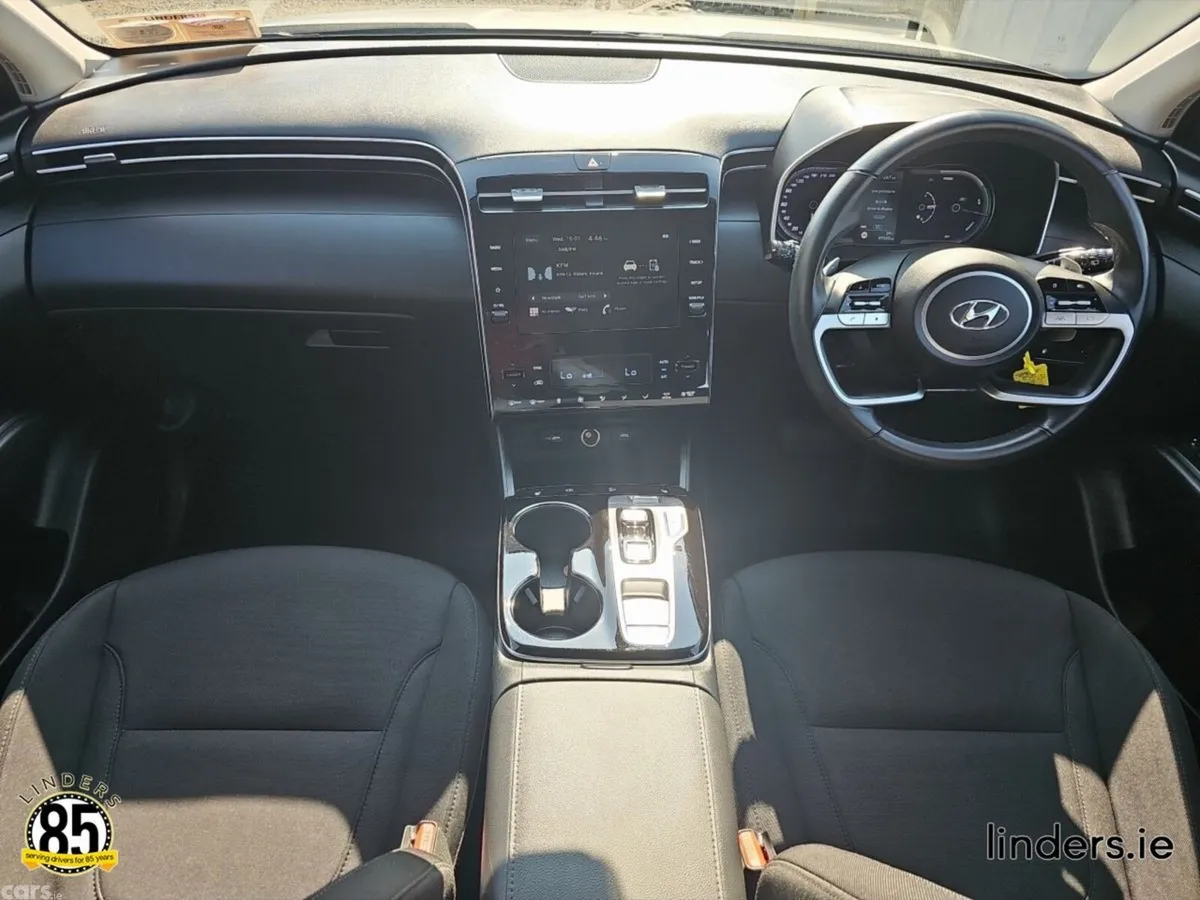 Hyundai Tucson SUV, Petrol Plug-in Hybrid, 2023, Grey